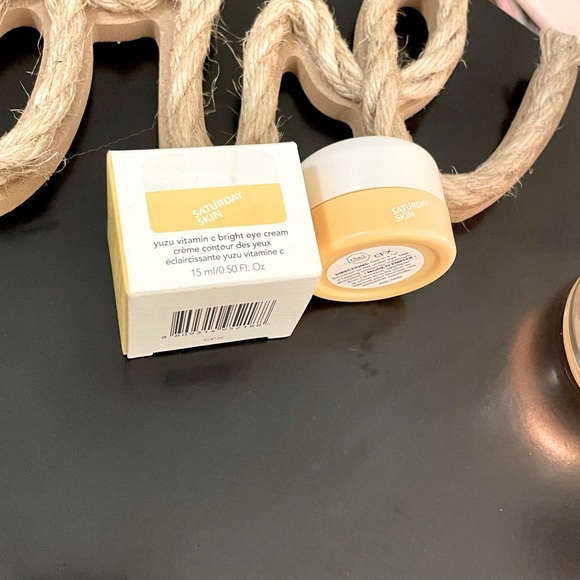 Saturday Skin Yuzu Vitamin C Bright Eye Cream - Picture 1 of 5
